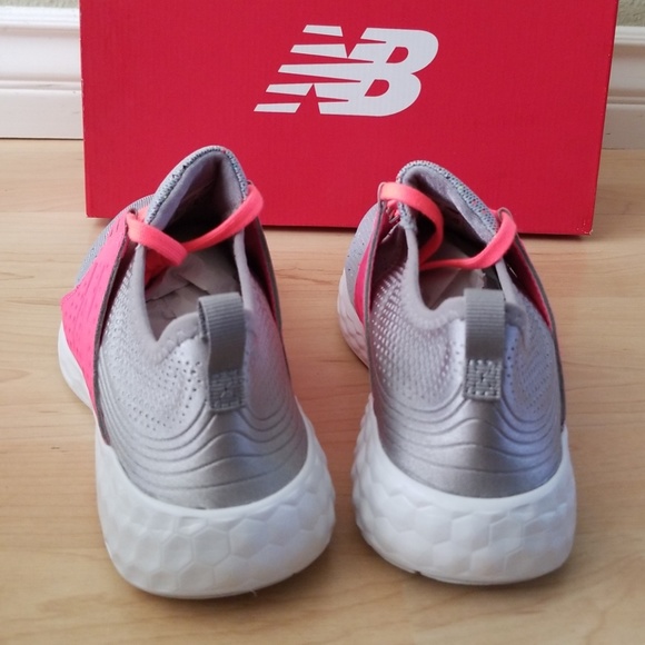 🆕️ Girls New Balance - Picture 6 of 8